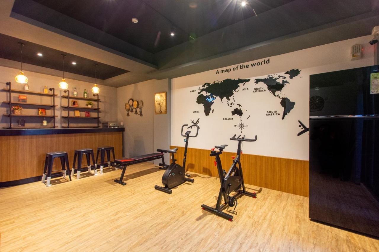 藏青民宿the Wind Guesthouse-Youth Inn ไถหนาน ภายนอก รูปภาพ